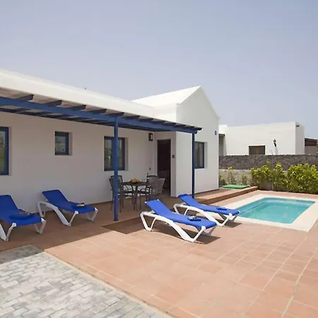 Playa Blanca Sleeps 6 Pool Wifi 빌라 *